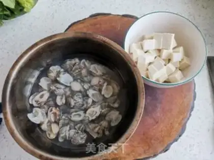 Make Tofu soup step 0