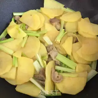 Make Skinned potato chips step 8