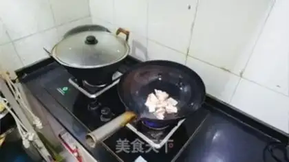 Make Pork stew step 1