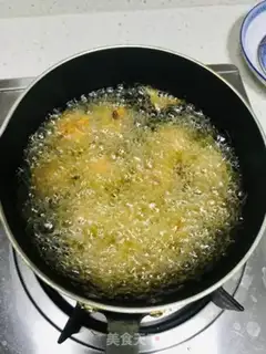 Make Roach meatballs step 6