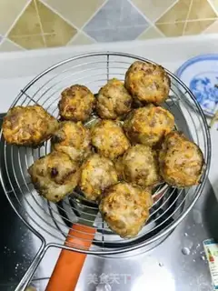 Make Roach meatballs step 7