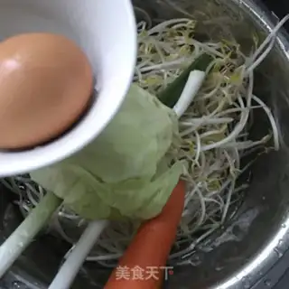 Make Green bean sprouts step 1