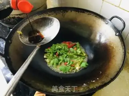 Make Chili fried eggs step 8