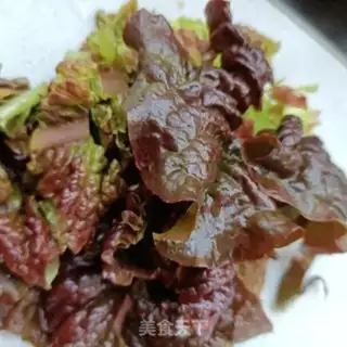 Make Barbecue sausage salad step 1