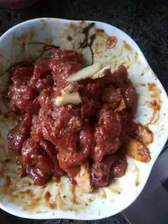 Make Garlic beef step 1