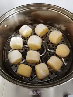 Make Milky corn noodles step 8