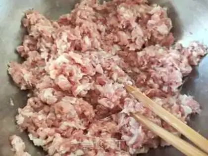 Make Pork dumplings step 2