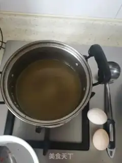 Make Chicken soup eggs step 1