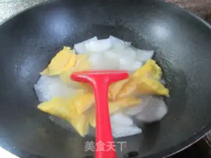 Make Egg dumpling soup step 5
