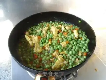 Make Eggs and peas step 9