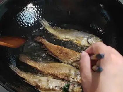 Make Fried yellow fish step 6