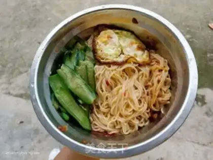 Make Watermelon egg noodles step 13