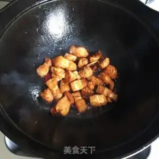 Make Five flowers for a sour chicken step 3