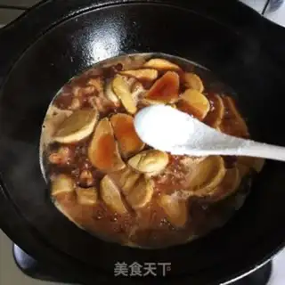 Make Five flowers for a sour chicken step 5