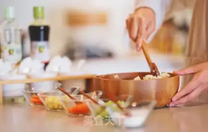 Make A warm winter pot step 3