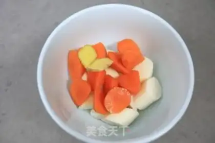 Make Fresh food for chicken soup step 3