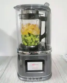 Make cucumber juice step 2