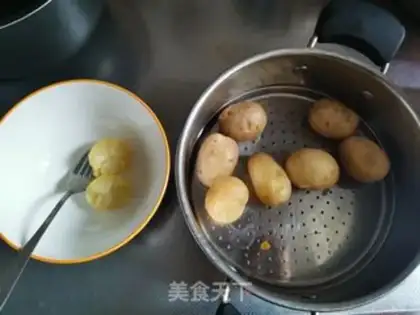 Make Cheese potato step 0