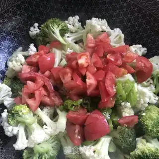 Make Tomato, double-coloured vegetables step 5