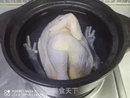 Make Qi-su, chicken soup step 0