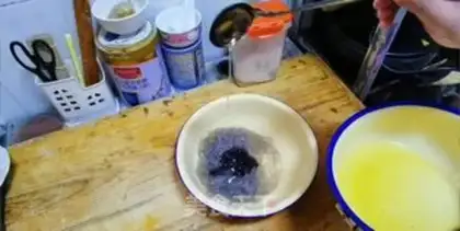 Make A white radish and powdered powder step 2