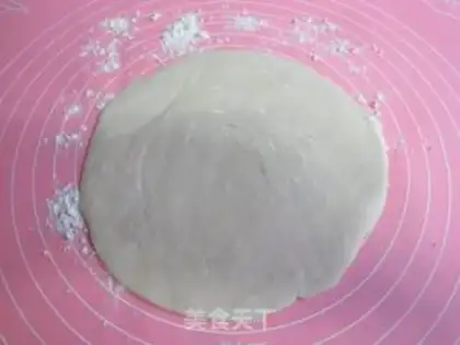 Make The onion meat box step 9