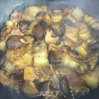 Make Chestnut mushroom red meat step 9