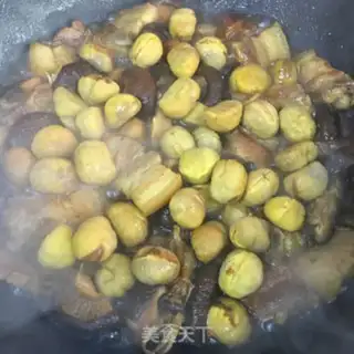 Make Chestnut mushroom red meat step 10