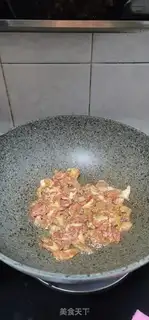 Make Pork spicy radish step 4