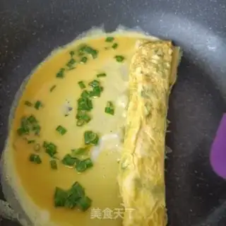 Make Onion thick egg fever step 11