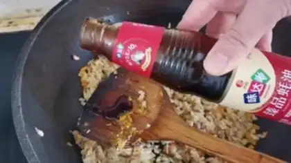 Make Pumpkin shrimp fried rice step 7