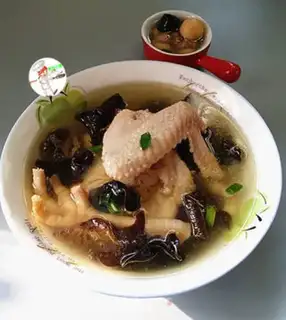 Make Burgundy chicken soup step 6