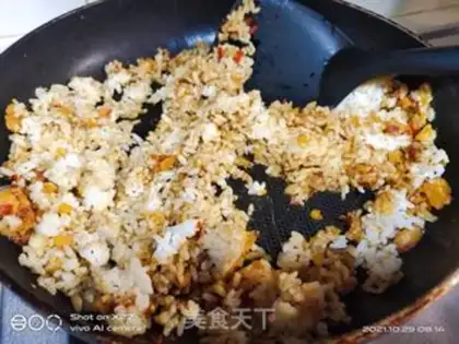 Make Salted egg and yellow fried rice step 2