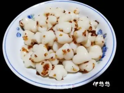 Make Cinnamon flower cake step 4