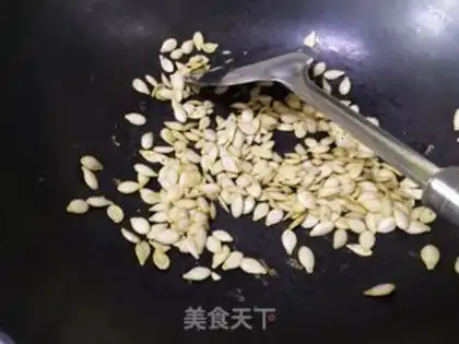 Make Pumpkin seeds step 2