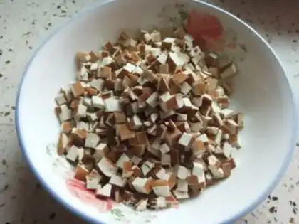 Make Mushroom sauce step 1
