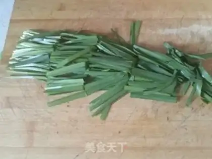 Make Bean sprouts step 1