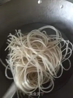 Make Bean sprouts step 2