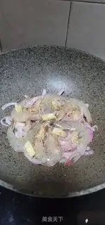 Make Black pepper onion shrimp step 6