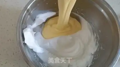 Make Fresh lemon sponge cake step 11
