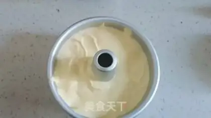 Make Fresh lemon sponge cake step 13