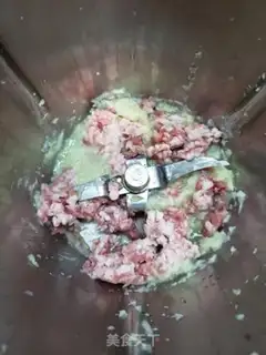 Make Spaghetti mushroom sauce step 4