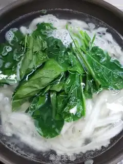 Make Spaghetti mushroom sauce step 8