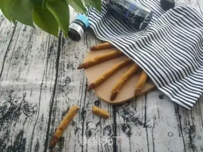 Make Pumpkin finger crackers step 16