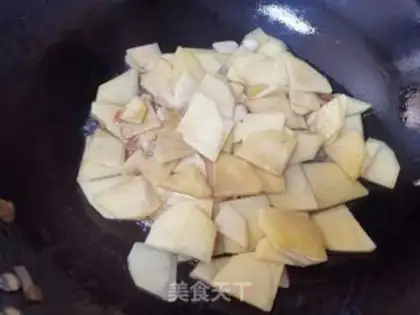 Make Onion fried potato chips step 4