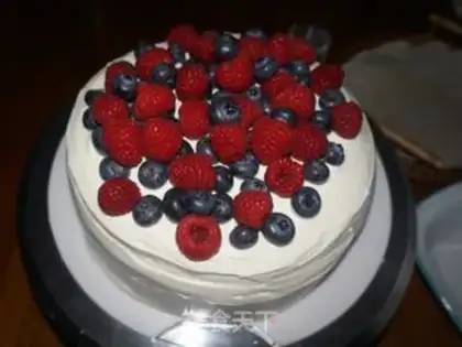 Make Blueberry cream cake step 5