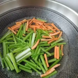 Make Carrot celery with beef step 3