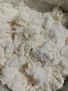 Make Pork onion pie step 4