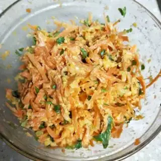 Make Fried carrot balls step 4