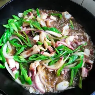 Make Black pepper chili fried octopus step 6